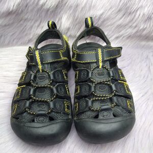 Keen Vince H2 Waterproof Water Shoes Hiking Sandals Kids Size 13 Black